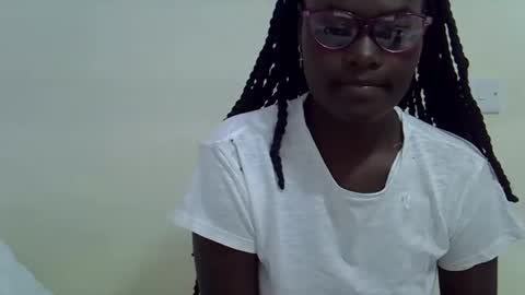 sweet girl online show from 02.11.25