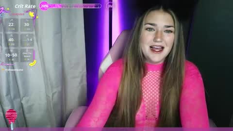 Snapshot of lushlolly chatting on 10.28.25 lushlolly online show from 10.28.25