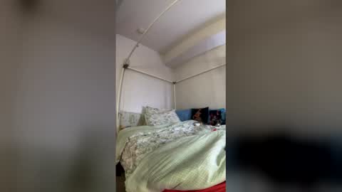 LOLA online show from 04.23.26