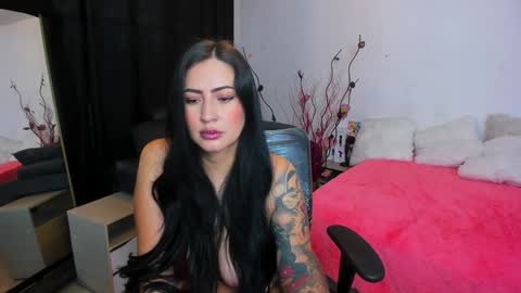 lustful__babe online show from 01.27.25