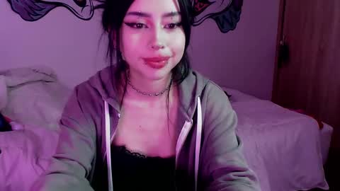 Snapshot of lustful_aprilx chatting on 12.06.24 Valerie  April   online show from 12.06.24