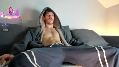 lustfullooking online show from 11.22.25