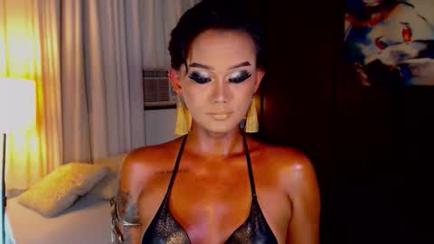 AdriannaFowks online show from 05.12.26