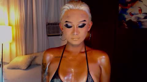 AdriannaFowks online show from 05.25.26