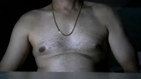 Snapshot of lustyhunk95 chatting on 06.06.26 lustyhunk95 online show from 06.06.26