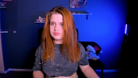 lusy_puff online show from 01.26.25