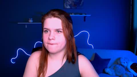 lusy_puff online show from 02.11.25