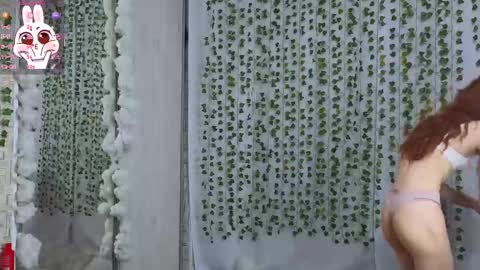 Snapshot of lusypickme chatting on 10.30.25 lusypickme online show from 10.30.25