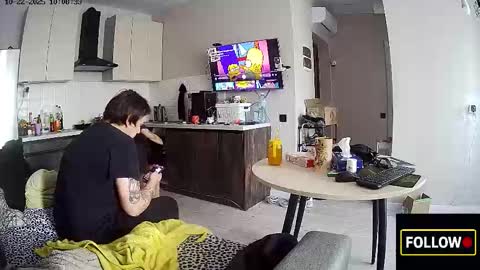 luuvteam online show from 10.22.25