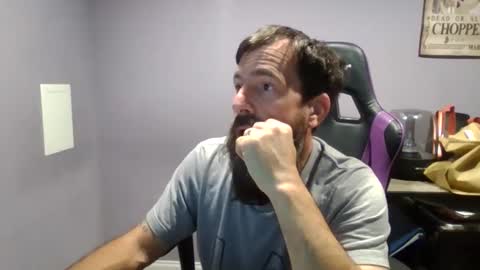 Snapshot of luv2likslit611455 chatting on 10.16.25 Luv2likslit online show from 10.16.25