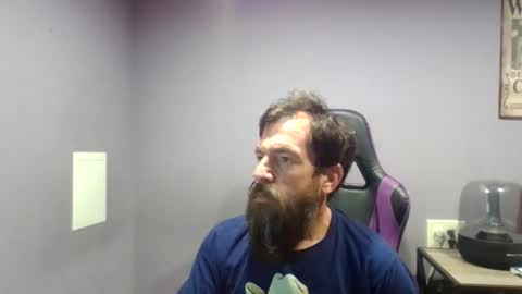 Snapshot of luv2likslit611455 chatting on 11.10.25 Luv2likslit online show from 11.10.25