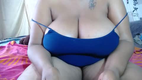 luvcandy85 online show from 02.16.26