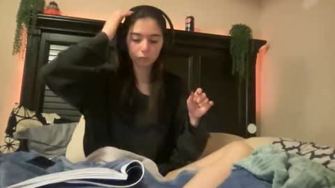 luvrxstarx online show from 12.20.25