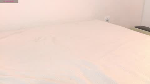 luvtosin663 online show from 04.22.26