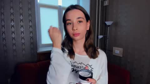 Eliza online show from 11.08.25