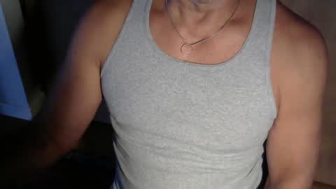 luvzjerkingoff online show from 09.18.25