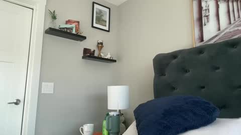 Lucylux1 online show from 01.21.25