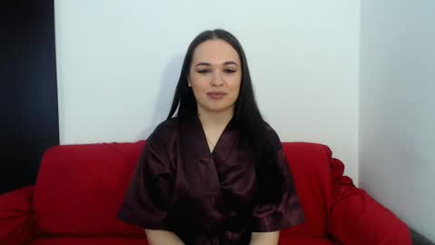 Laura online show from 12.08.24