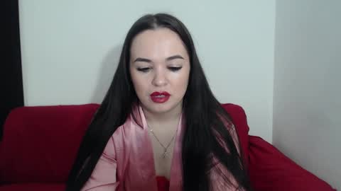 Laura online show from 12.14.24