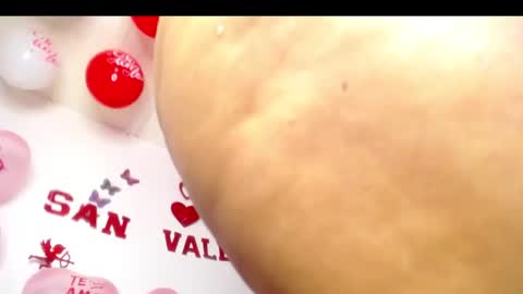 luzcastillo07 online show from 02.16.25