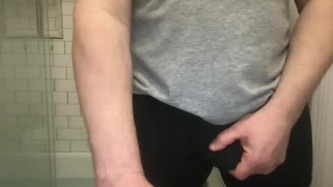 lvguynextdoor440656 online show from 03.11.26