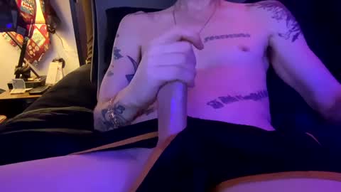 Snapshot of lwooda chatting on 09.27.25 lwooda online show from 09.27.25