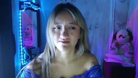 Call me Lia  online show from 09.22.25