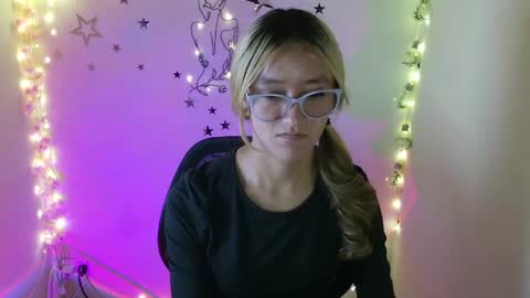 Call me Lia  online show from 05.12.26