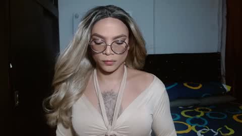 Lya Mcconell online show from 12.24.24