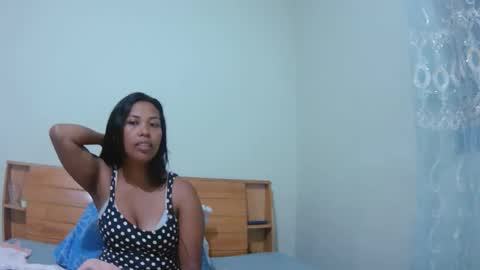 lycia01 online show from 04.10.26