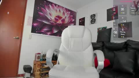  Lycoris  online show from 01.18.26