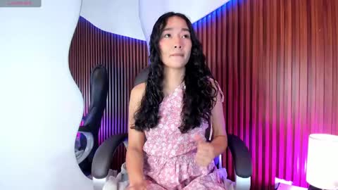 Lyhana Lee online show from 09.18.25