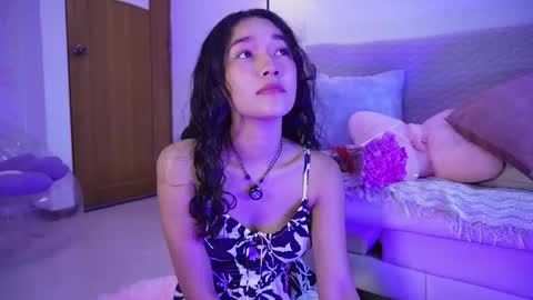 Lyhana Lee online show from 11.06.25