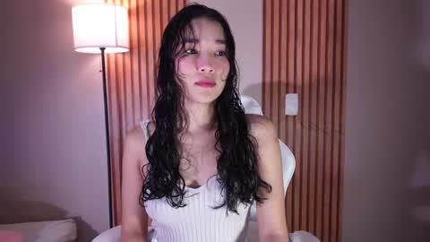 Lyhana Lee online show from 01.11.26