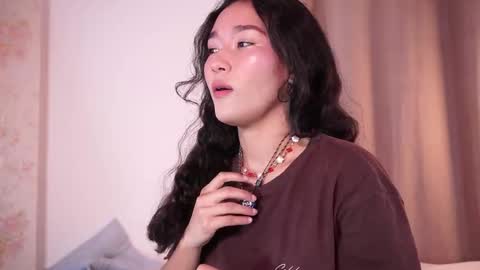 Lyhana Lee online show from 03.16.26