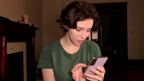 LylacDoll online show from 12.30.24