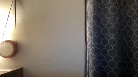 Snapshot of lylajades chatting on 10.16.25 Olivia online show from 10.16.25