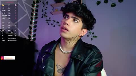 Snapshot of lylebennett_ chatting on 12.02.24 Lyle Bennett Freelance Model online show from 12.02.24