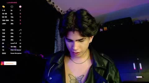 Snapshot of lylebennett_ chatting on 12.16.24 Lyle Bennett Freelance Model online show from 12.16.24