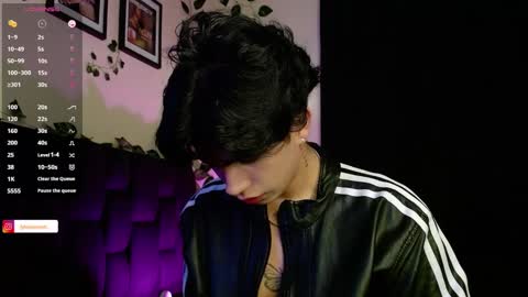 Snapshot of lylebennett_ chatting on 02.03.25 Lyle Bennett Freelance Model online show from 02.03.25