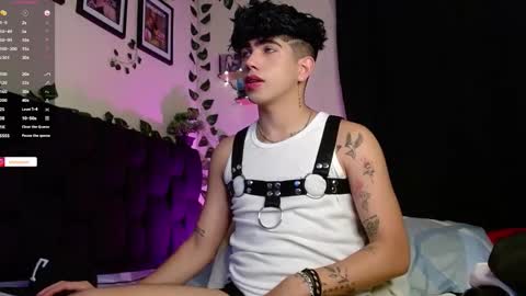 Snapshot of lylebennett_ chatting on 02.09.25 Lyle Bennett Freelance Model online show from 02.09.25