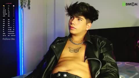 Snapshot of lylebennett_ chatting on 10.02.25 Lyle Bennett Freelance Model online show from 10.02.25