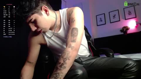 Lyle Bennett Freelance Model online show from 03.29.26