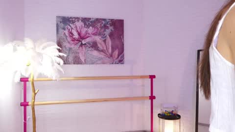 Lyly   online show from 01.13.25