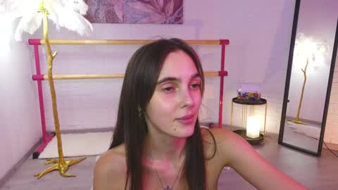 Lyly   online show from 01.19.25