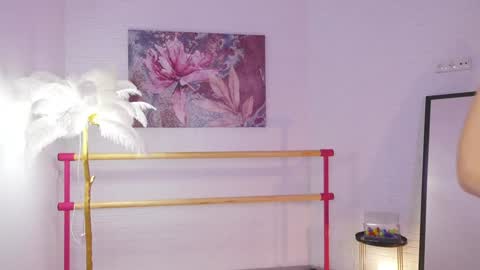 Lyly   online show from 01.24.25