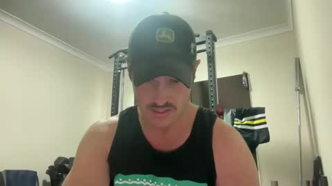 Snapshot of lymbo5 chatting on 12.13.24 LYMBOZZ online show from 12.13.24