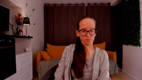 Sara online show from 02.17.25