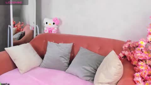 Lynn online show from 10.06.25