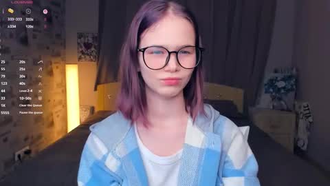 Cozy Lynns room online show from 01.09.26